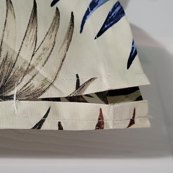 Calypso Joe Men’s Hawaiian Short Sleeve Button Front Shirt Size Med - Picture 4 of 10